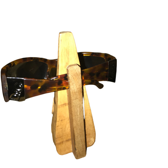 AUTHENTIC DOLCE AND GABBANA Sunglasses - Picture 10 of 12